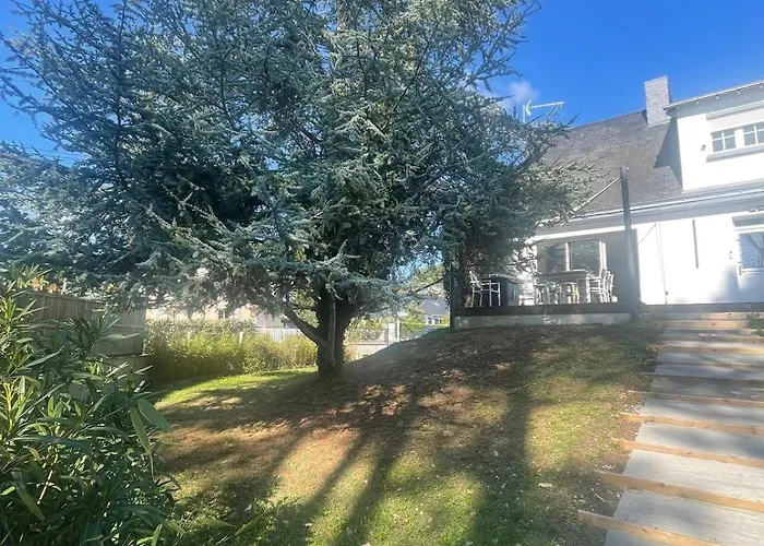 Holiday home Maison 16 Couchages, 10 Min De La *