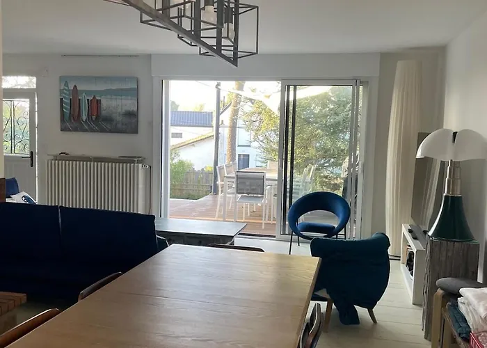 Maison 16 Couchages, 10 Min De La Prázdninový dům *